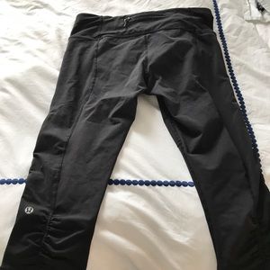 Cropped lululemon pants