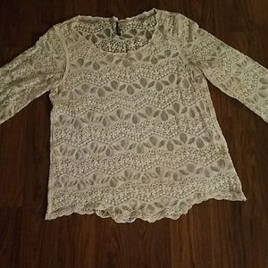 Semi sheer flowing blouse Semi sheer flowing blouse