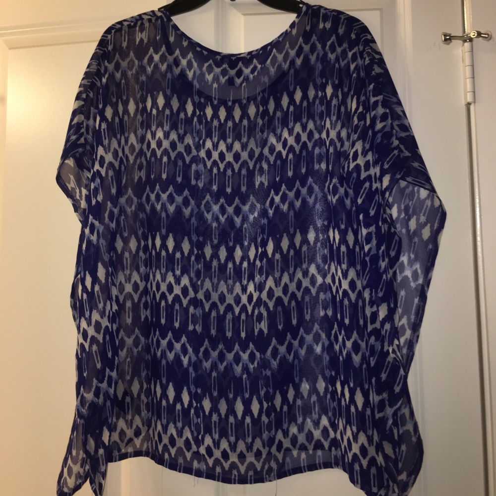 H&M sheer blouse - Picture 2 of 3