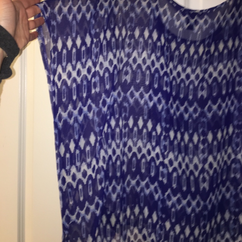 H&M sheer blouse - Picture 3 of 3