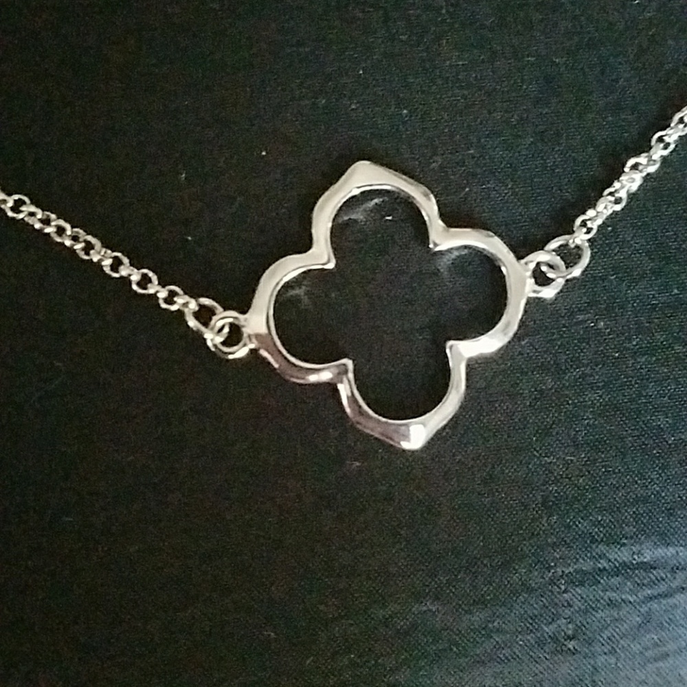 Long Necklace - Picture 3 of 4