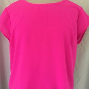 Sale!!Between me & you fushia blouse.
