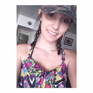 Meet your Posher, Savannah