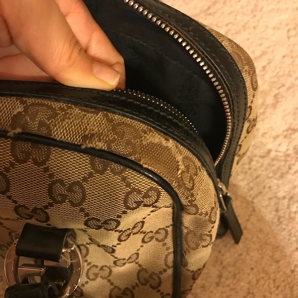 *Sold on Offer Up* Gucci purse - Picture 5 of 5