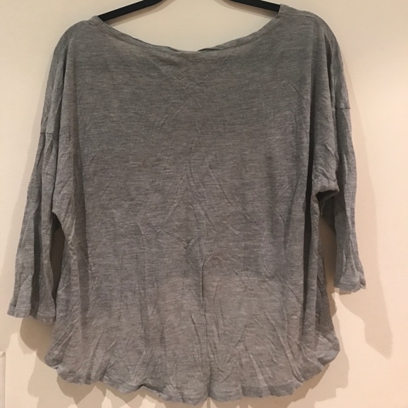 Soft Joie grey crop t-shirt, size large - Picture 2 of 2