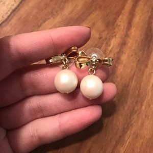 KATE SPADE PEARL BOW EARRING