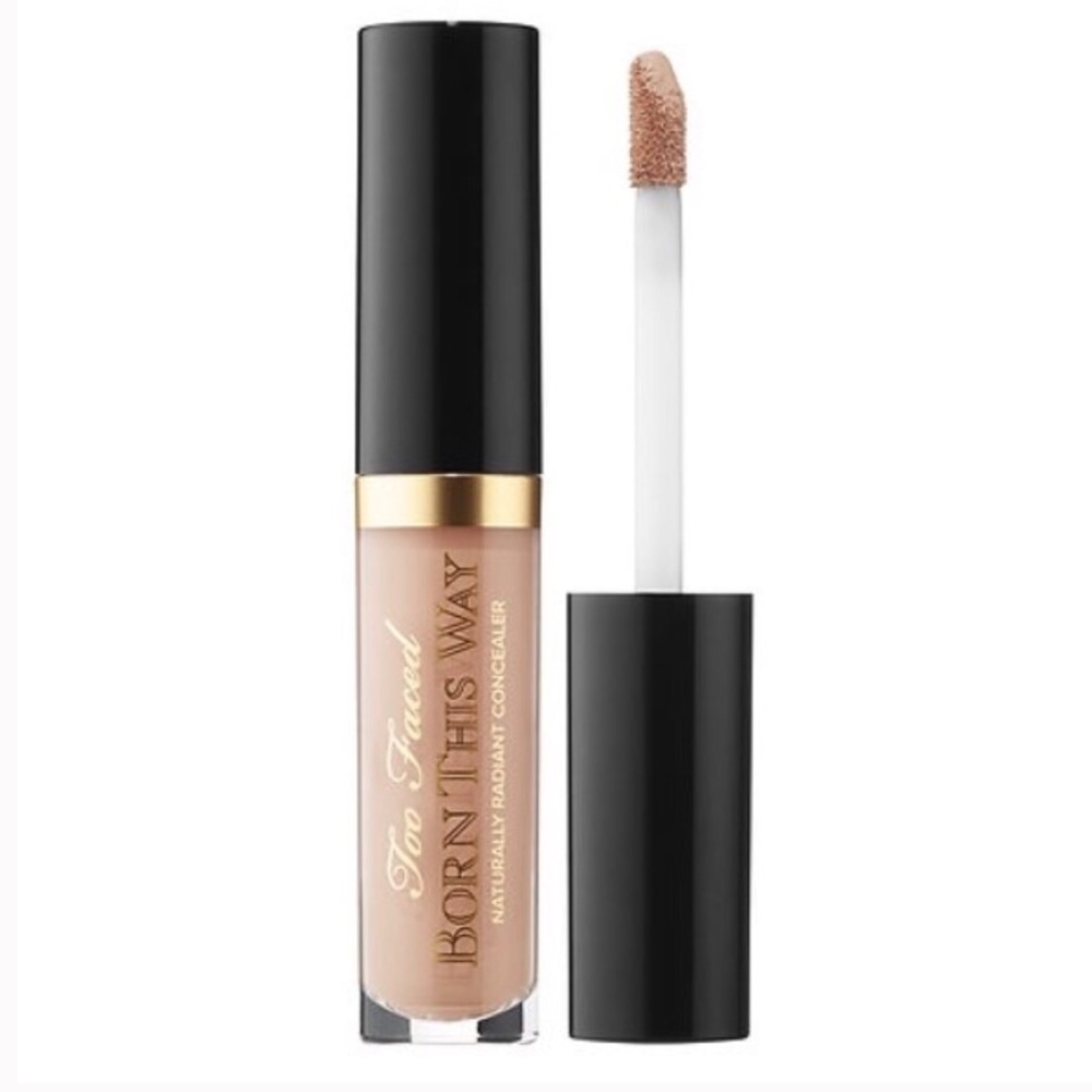 BORN THIS WAY CONCEALER IN LIGHT