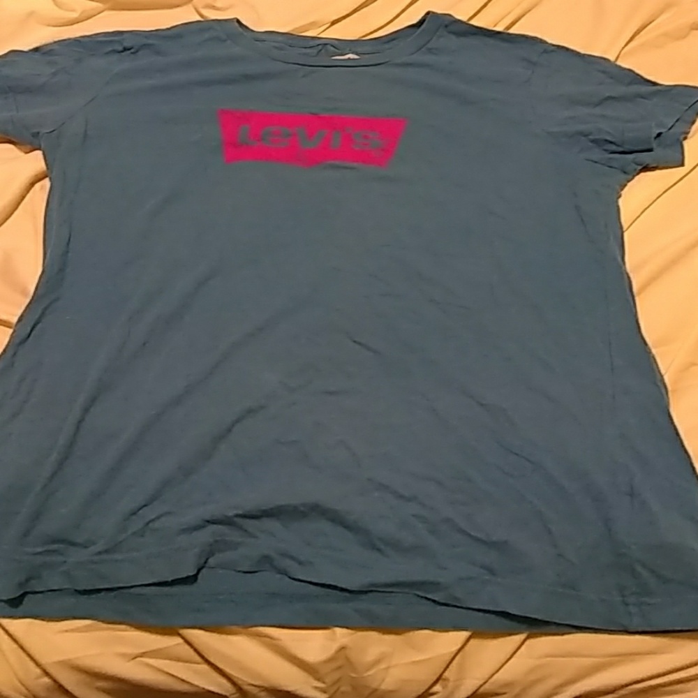 A large blue levi shirt