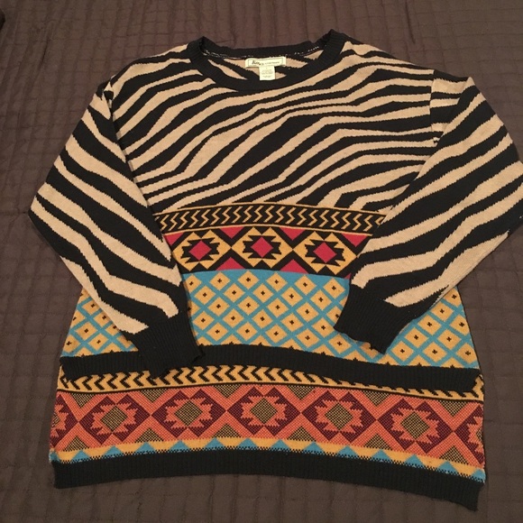 Flying Tomato Assymetrical Sweater - Picture 1 of 3
