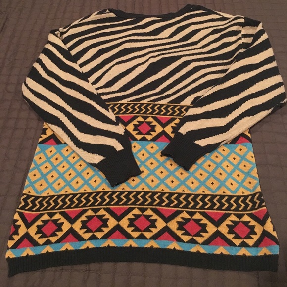 Flying Tomato Assymetrical Sweater - Picture 3 of 3