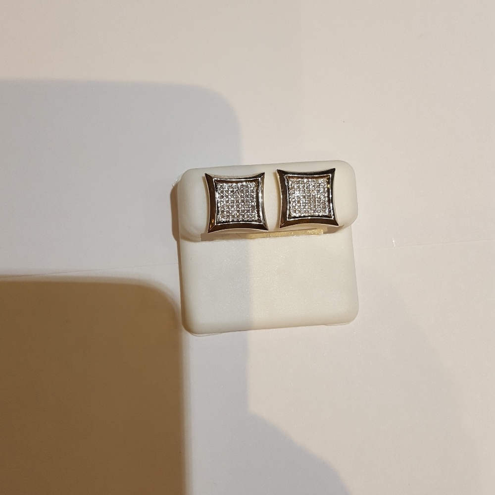 10K 0.50CT diamond earrings