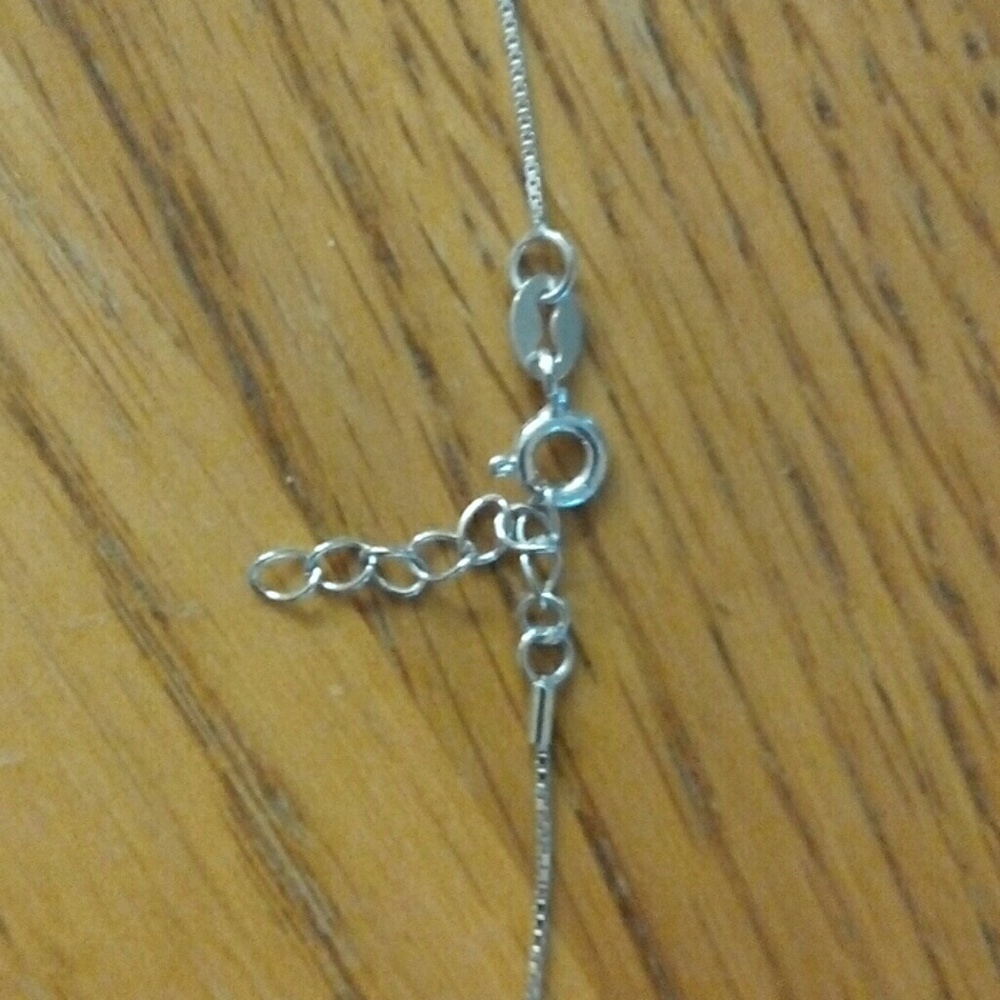 Sterling and Six pearl necklace - Picture 4 of 7
