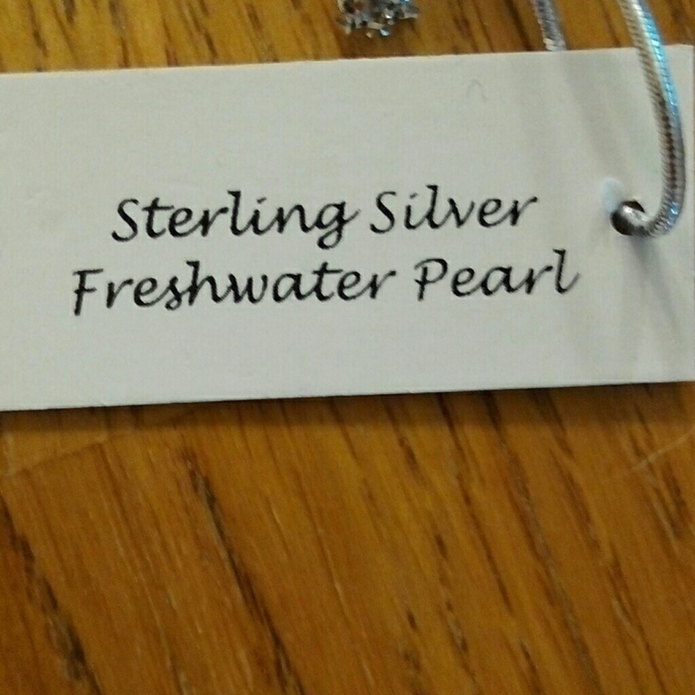 Sterling and Six pearl necklace - Picture 7 of 7