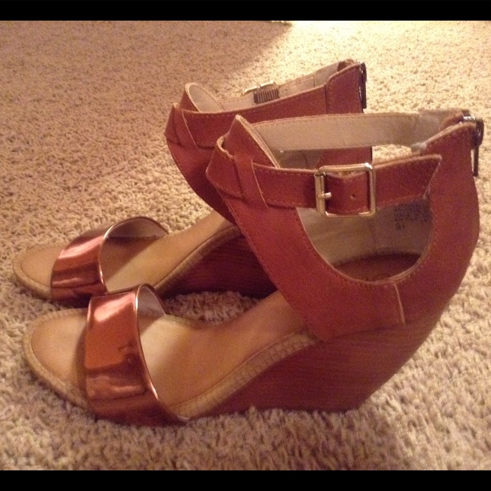 Seychelles All the Way Wedges