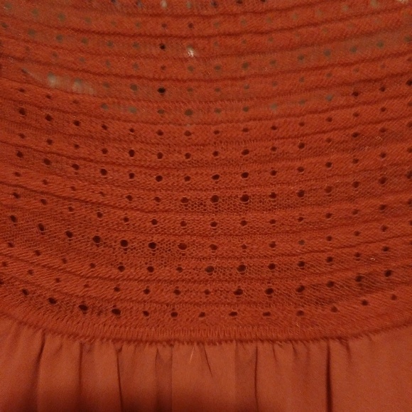 Shirt, pants, shoes, necklace combo - Picture 4 of 7