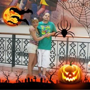 Meet your Posher, Javier