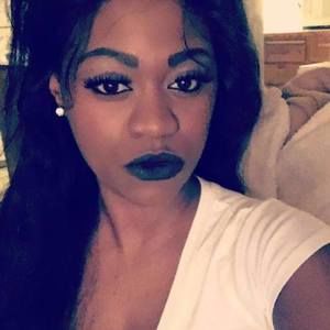 Meet your Posher, Sheila