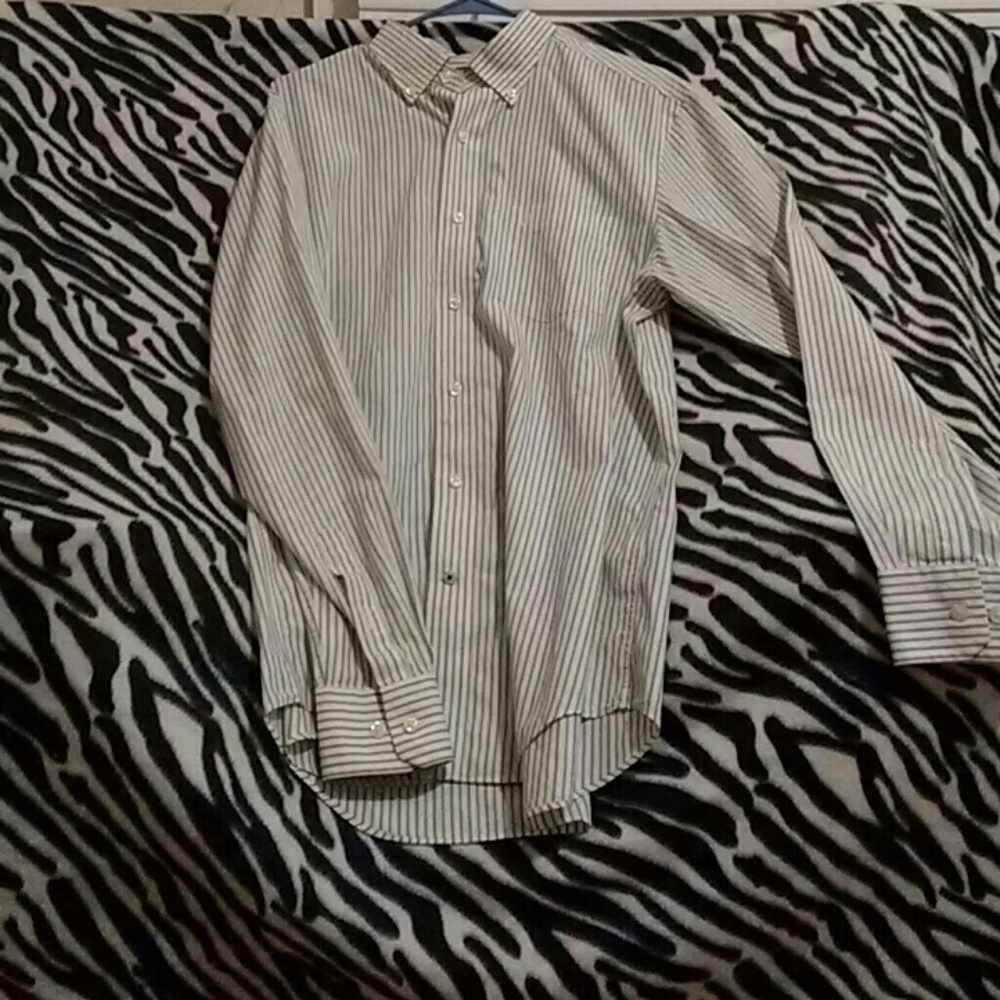 Nautica striped button downt