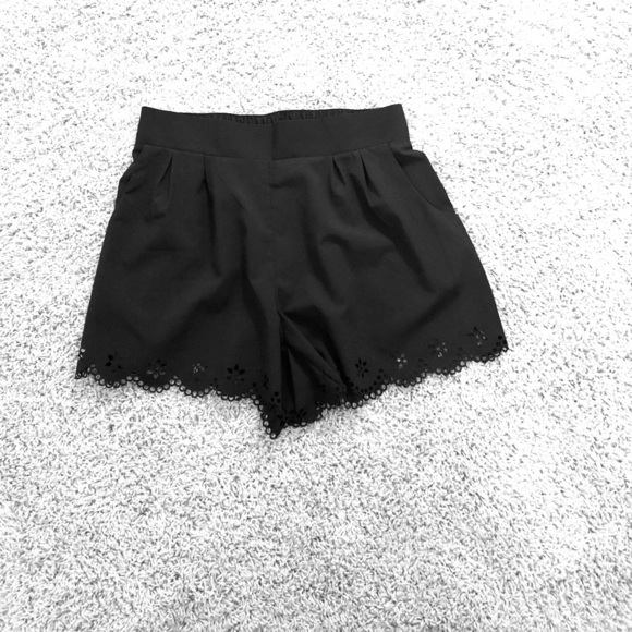 Shorts - Picture 1 of 1