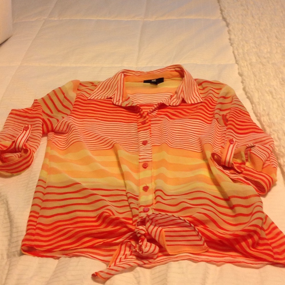 IZ Byer sheer blouse size Small