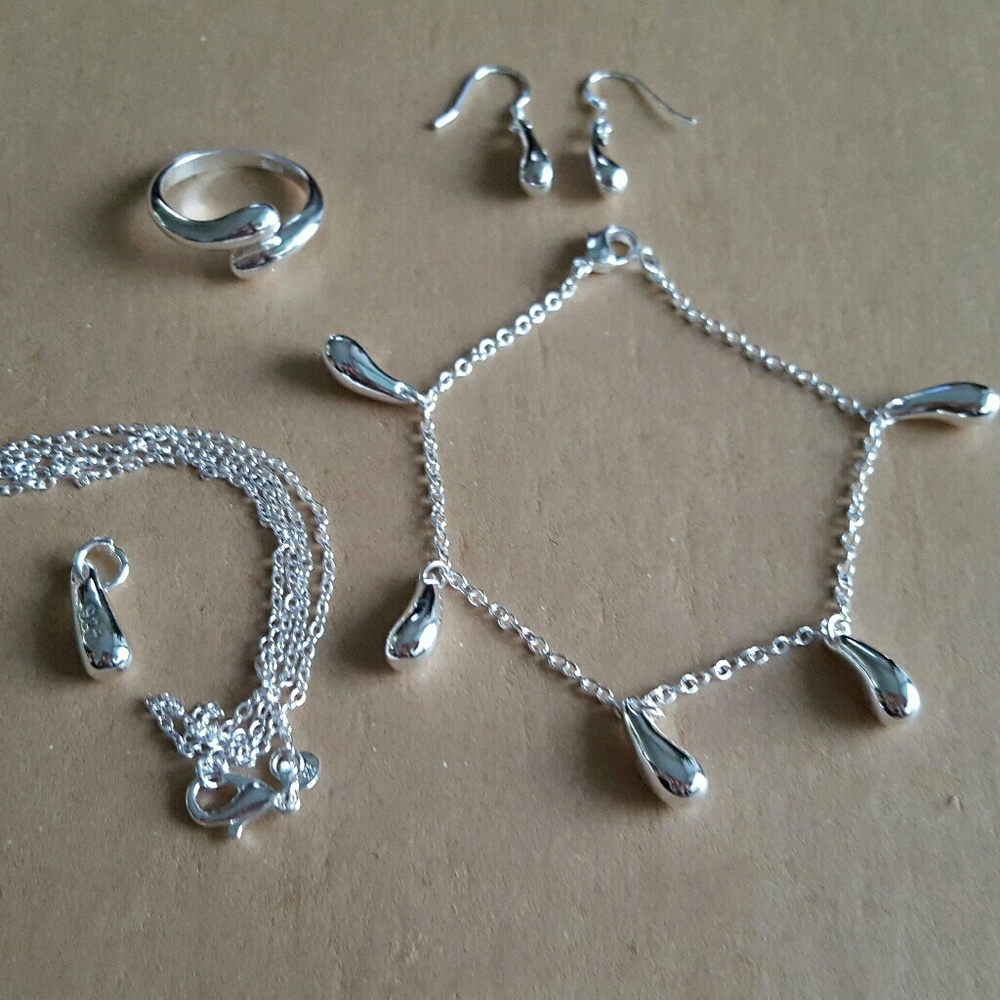 Teardrop Jewelry Set #2 - Picture 2 of 4