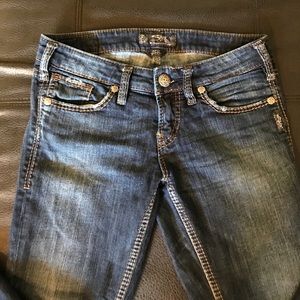 Silver Jeans Co Aiko Skinny Dark wash Jean 25”