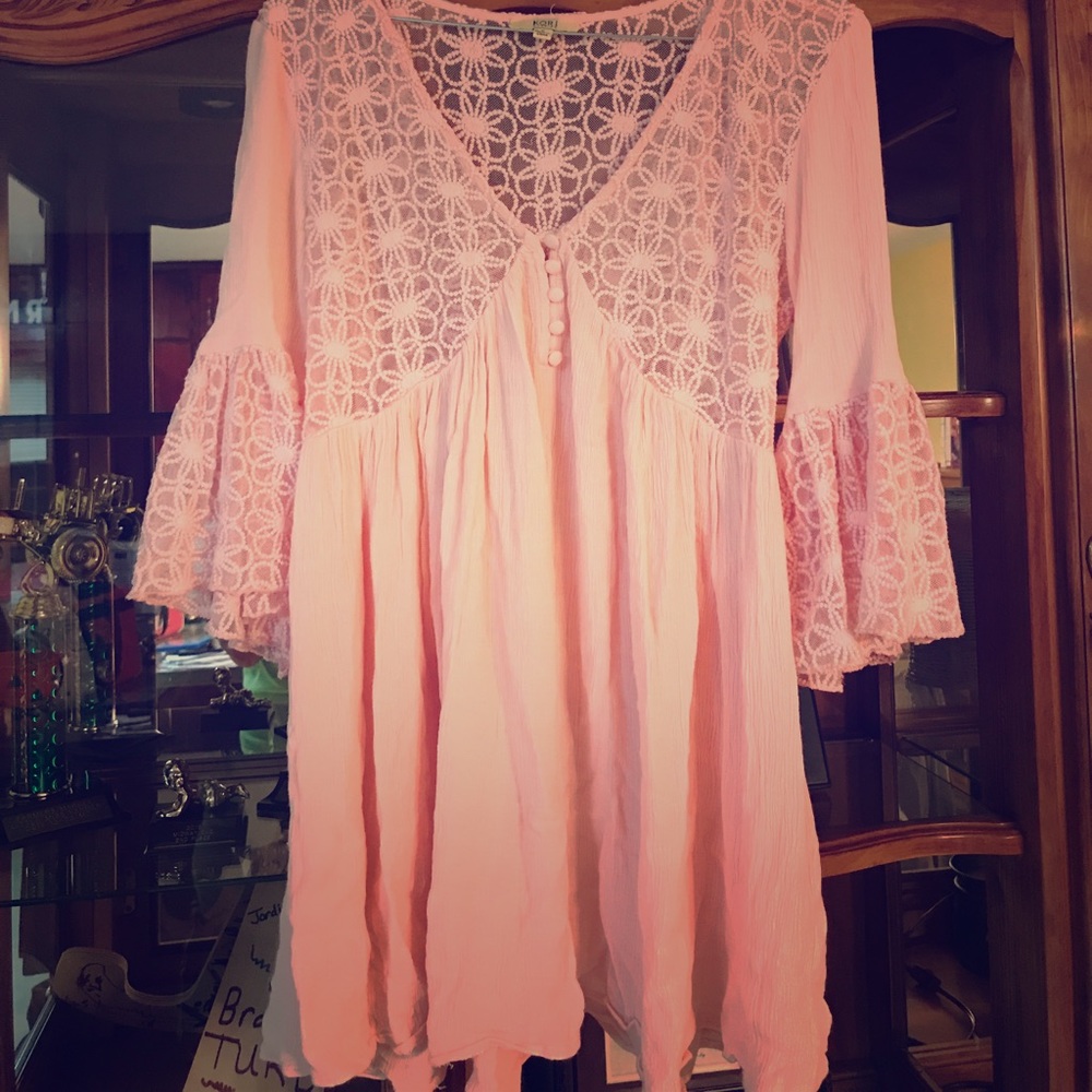 Pink lace tunic/top