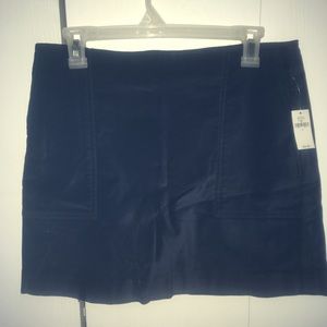 GAP women's size 6 navy blue velvet mini skirt