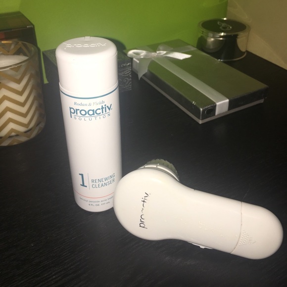 proactive face cleaner