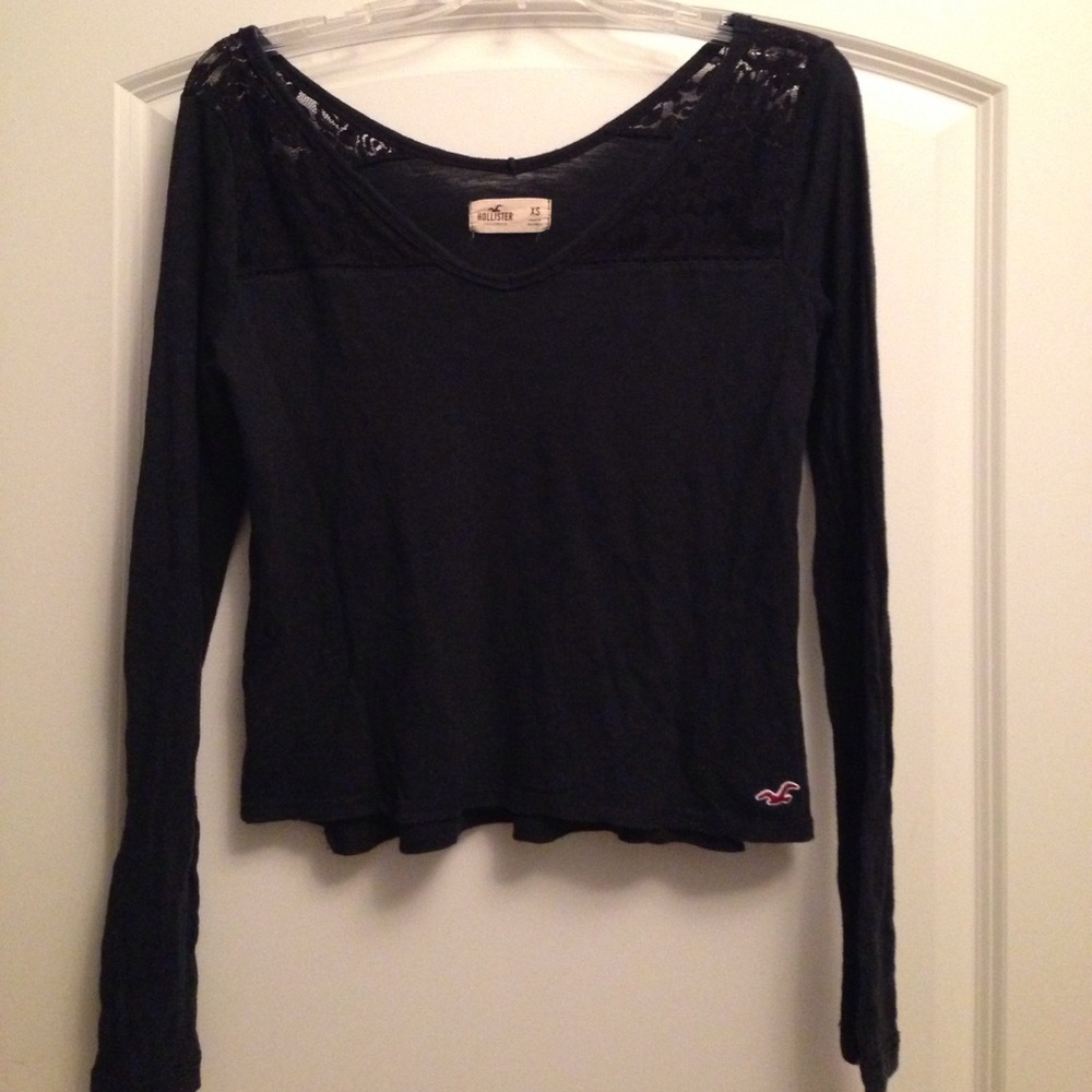 Navy crop top
