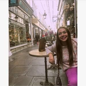 Meet your Posher, Amanda