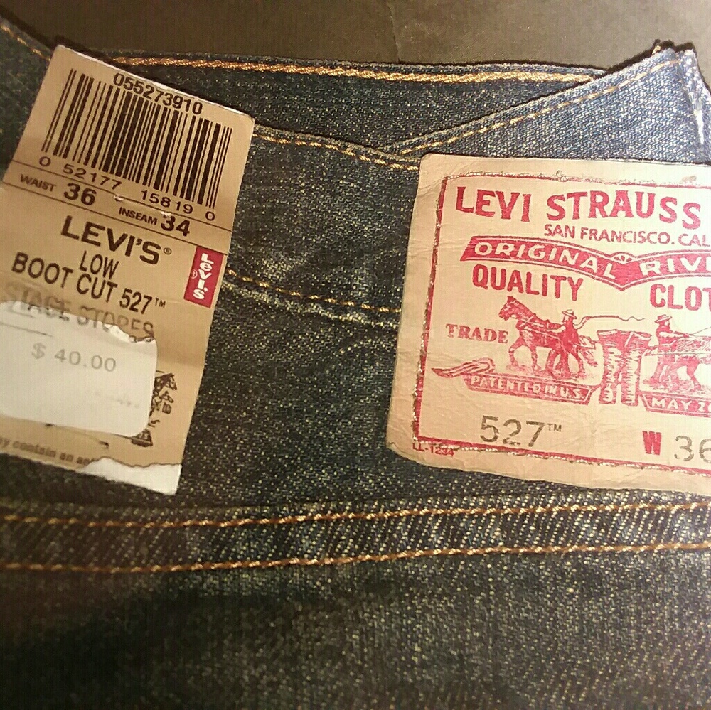 Levi jeans