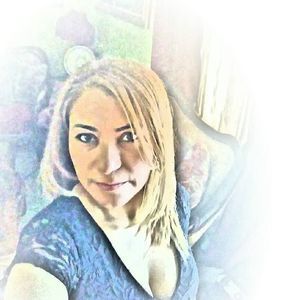 Meet your Posher, Tania