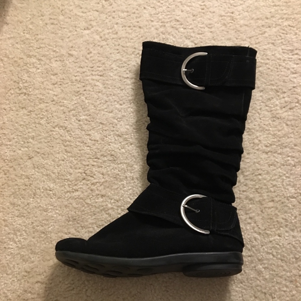 Black suede boots