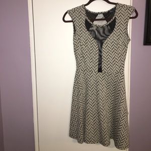 Black & white pattern dress
