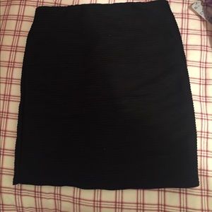 Black ribbed texture pencil skirt