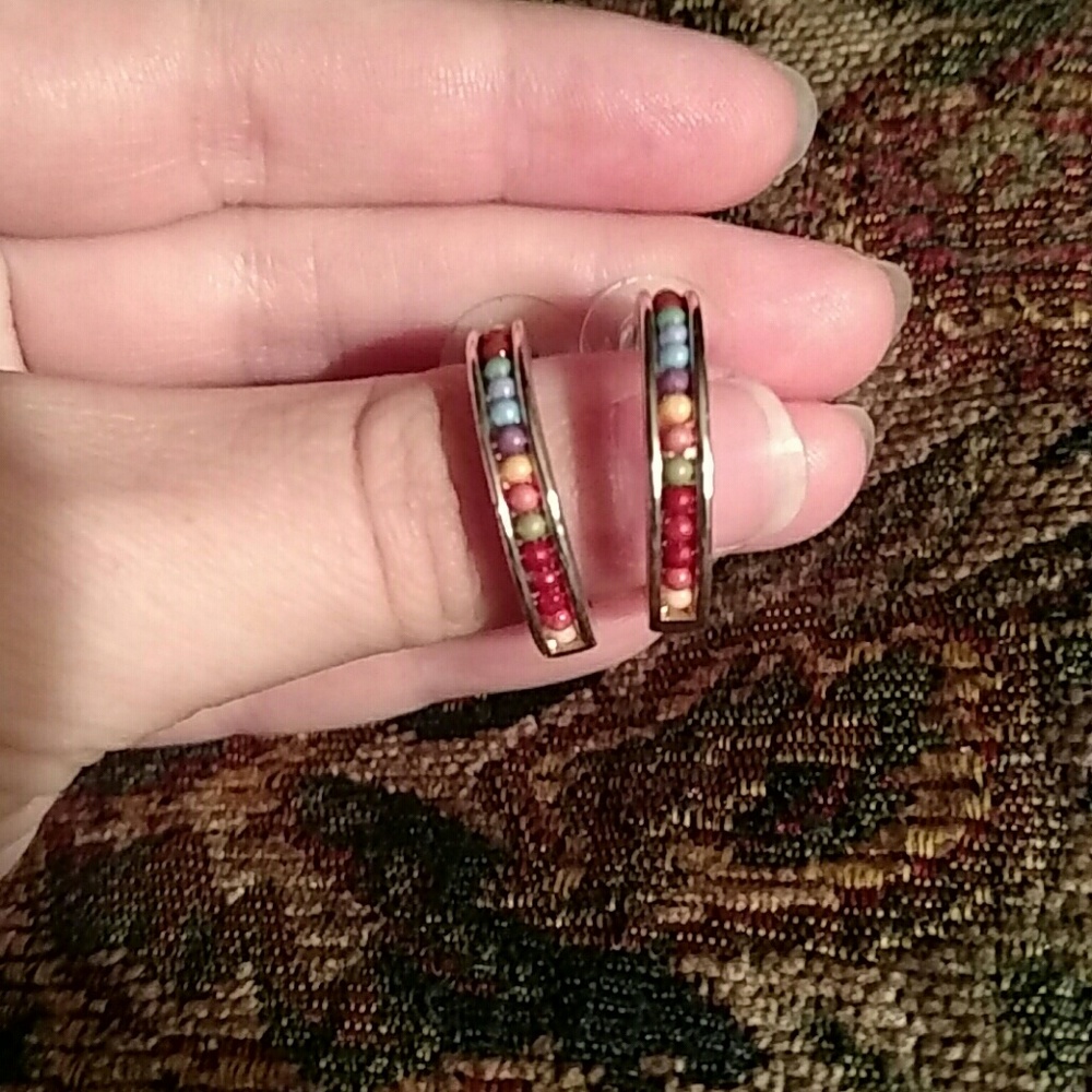 Multicolor hoop earrings