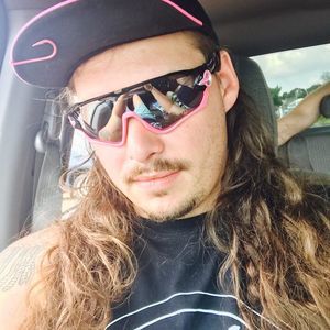 Meet your Posher, Cameron