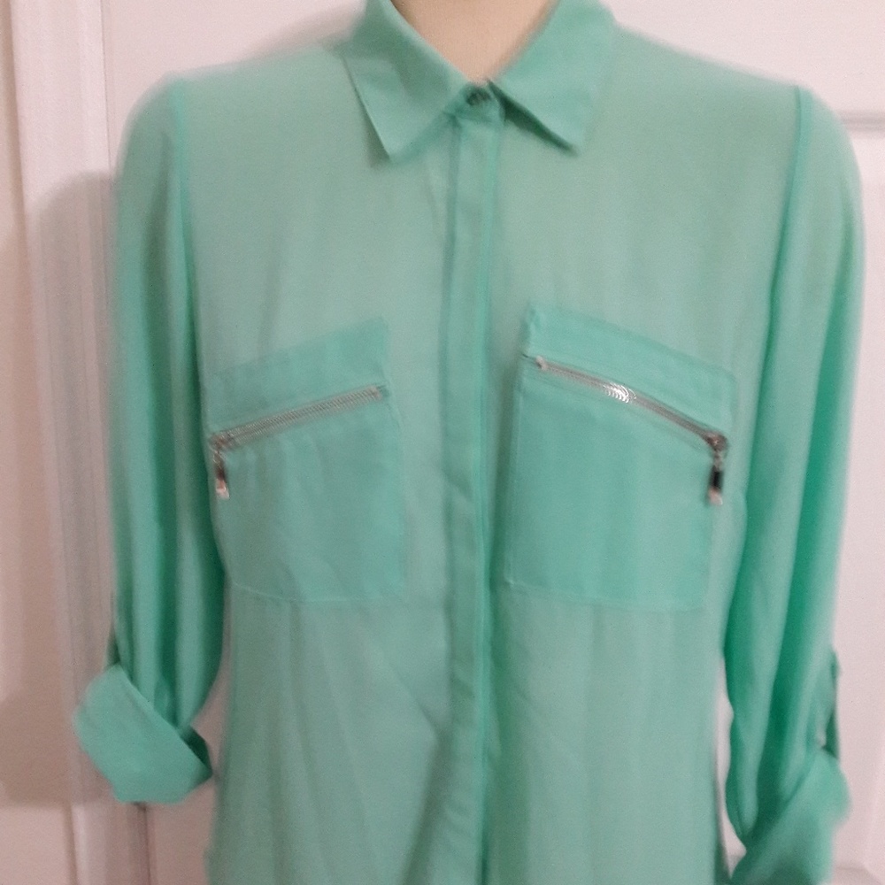 Woman's blouse