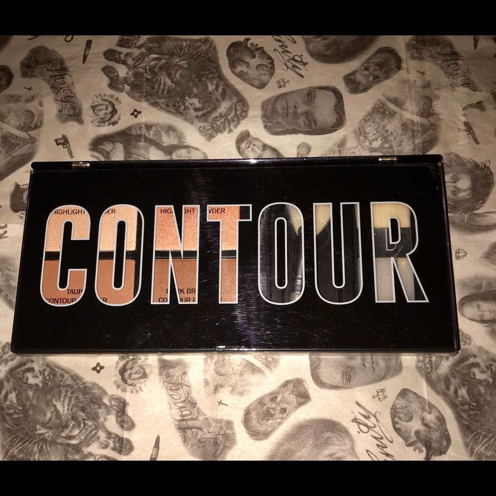 Profusion bronzer/highlighter/contour kit w/tools