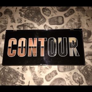 Profusion bronzer/highlighter/contour kit w/tools