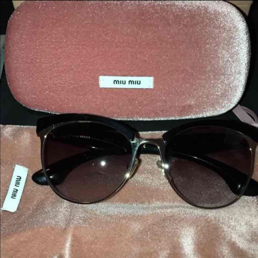 BRAND NEW: MIU MIU Sunglasses