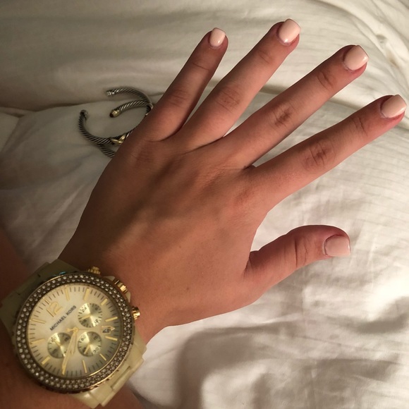 MK Watch - Picture 2 of 2