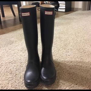 Matte Black Hunters boots