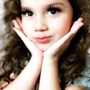 Meet your Posher, Karene