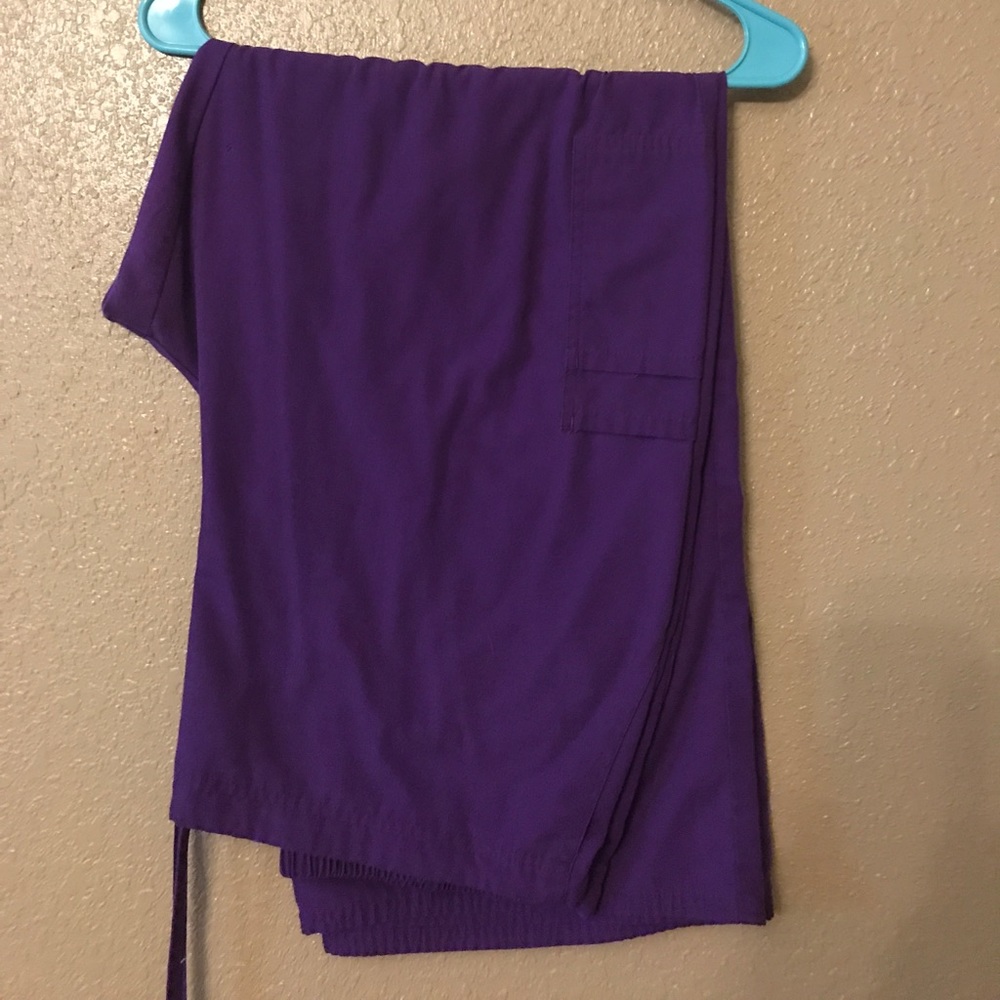 Scrub pants