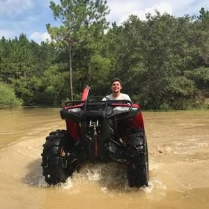 Meet your Posher, Taylor