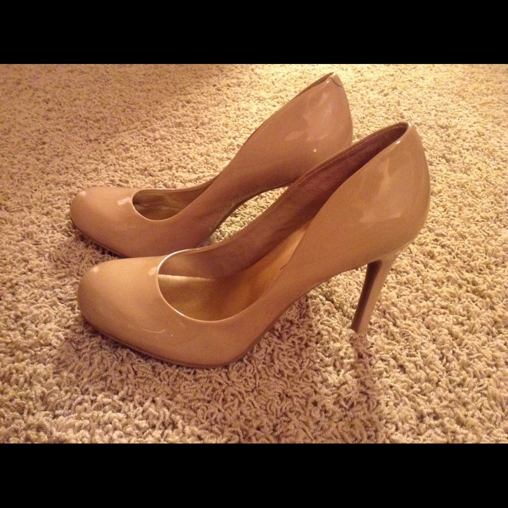 Jessica Simpson Pumps