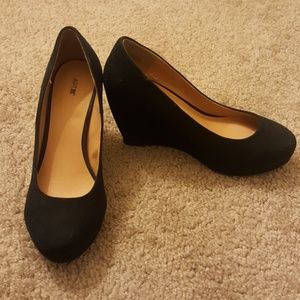 Black Wedge Heels- Size 6.5