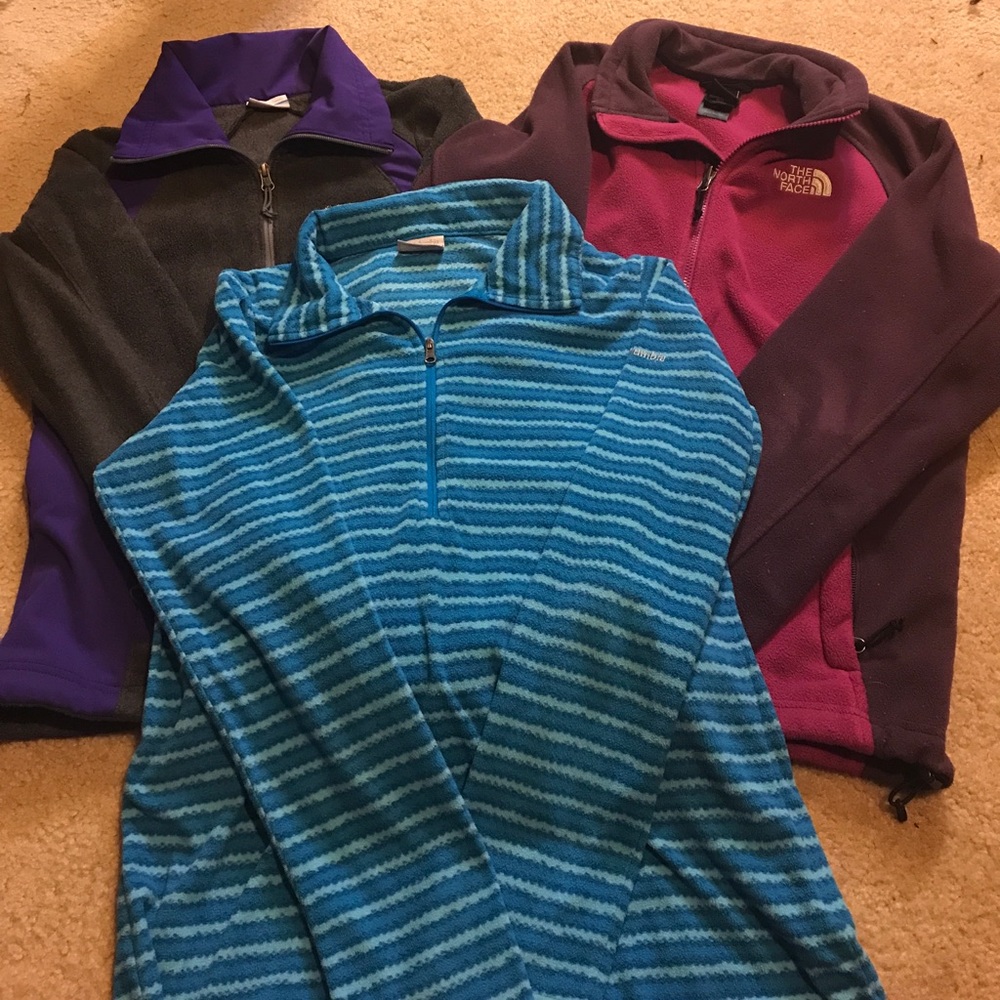 Bundle of 3 sweaters